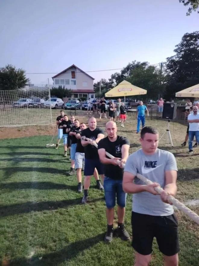 Vuča konopa