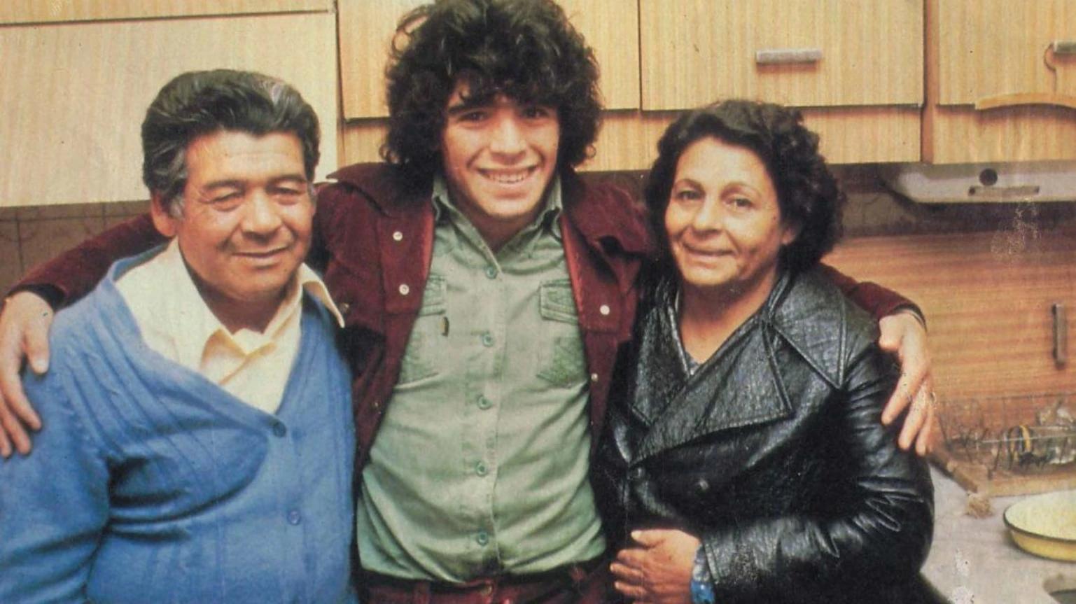 Maradona sa obitelji