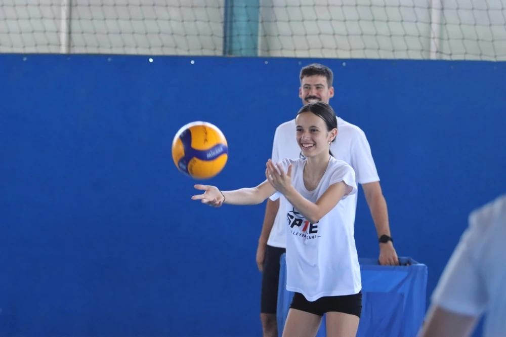 SP1KE Volleyball Camp