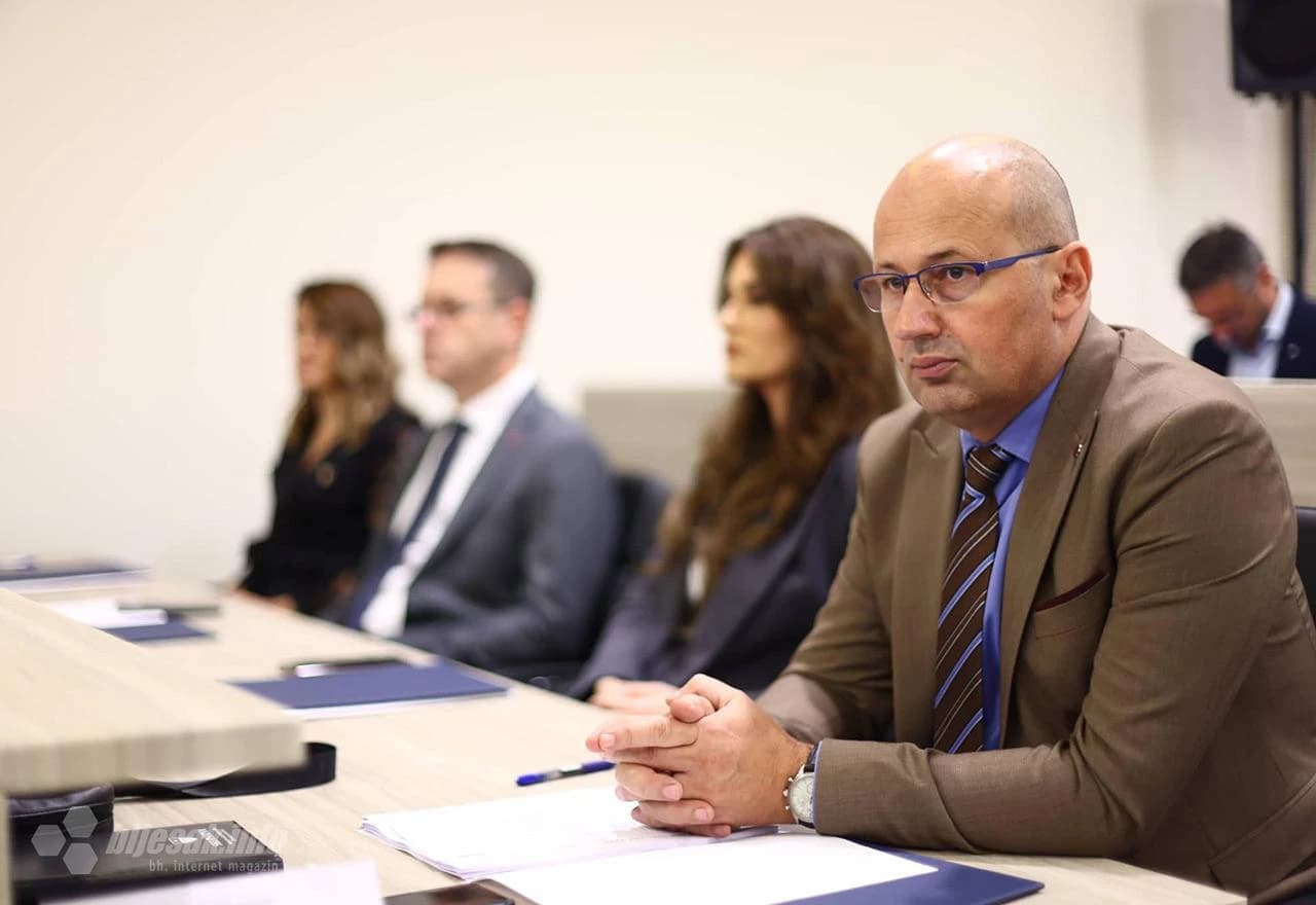 S prve sjednice Skupštine HNŽ