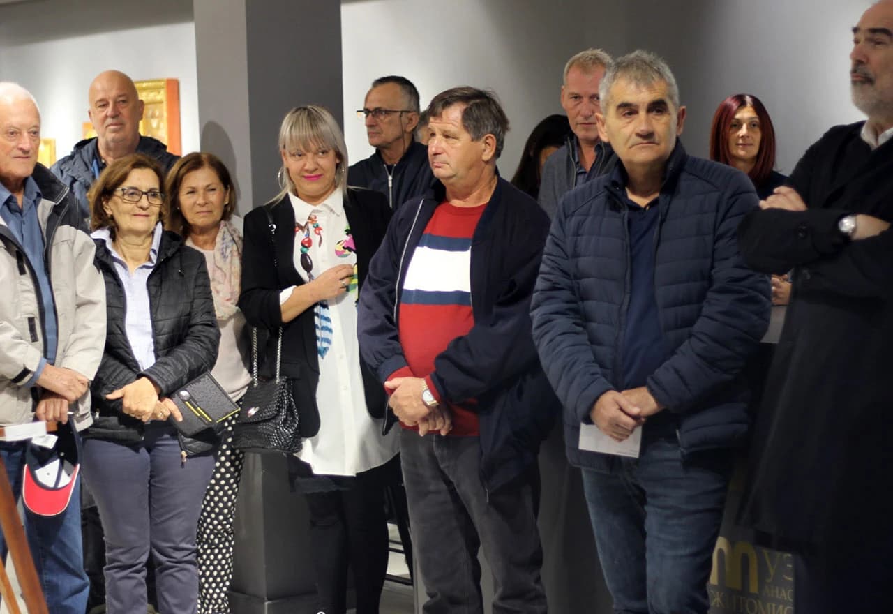 Izložbi su prisustvovali brojni posjetitelji iz Hercegovine i Hrvatske