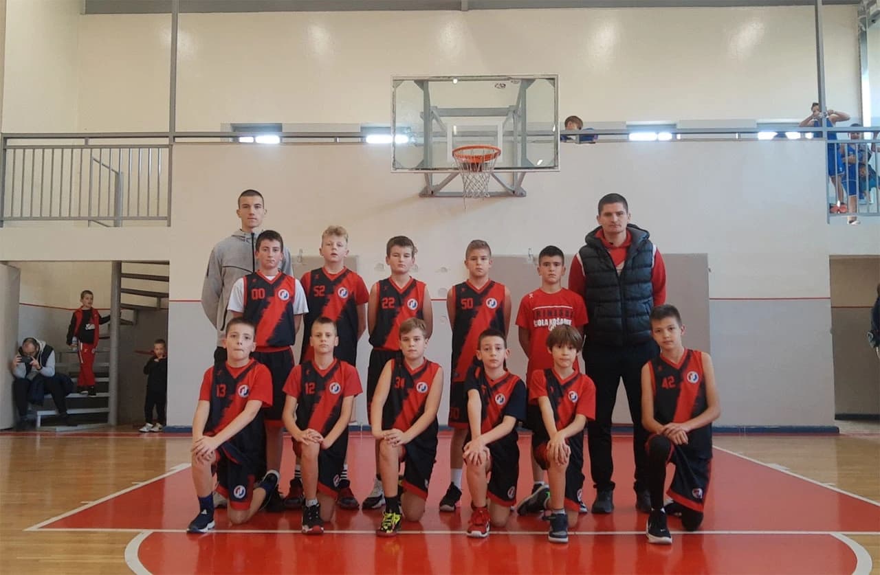 Škola košrake Zrinjeksi Mostar