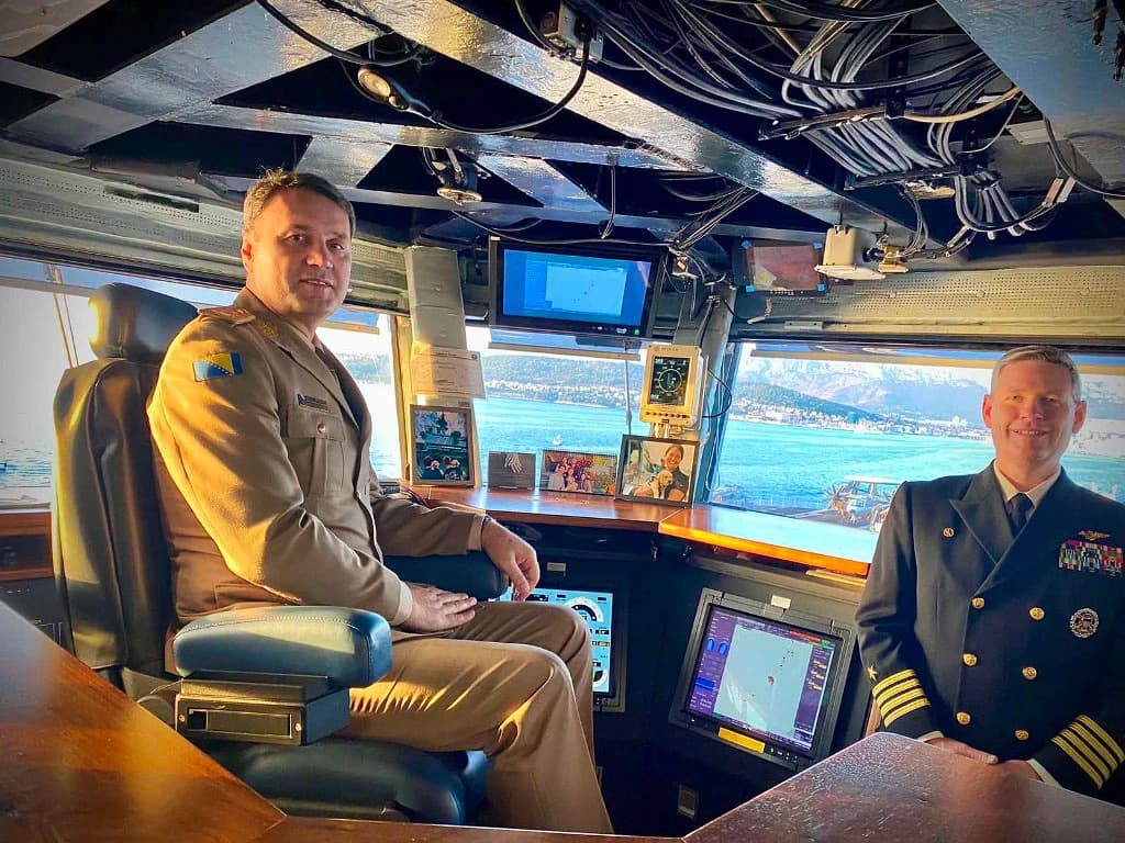 Senad Mašović u obilasku supernosača 