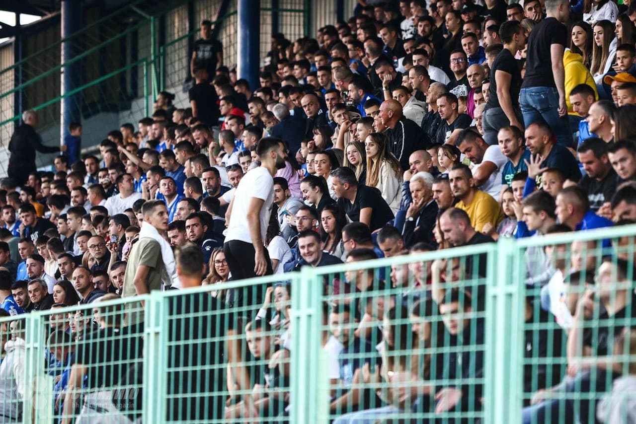 Sjajna atmsofera u derbiju