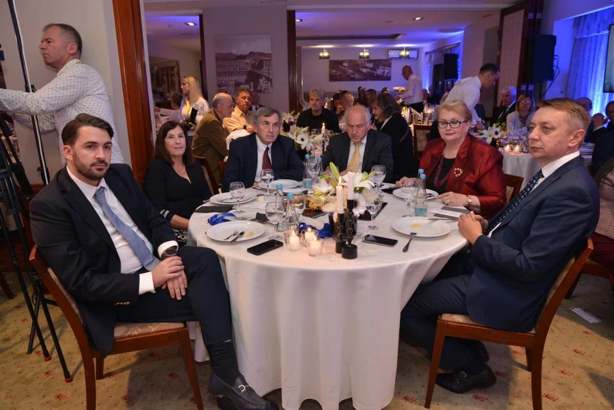 Tradicionalna manifestacija Mostar ne zaboravlja prijatelje