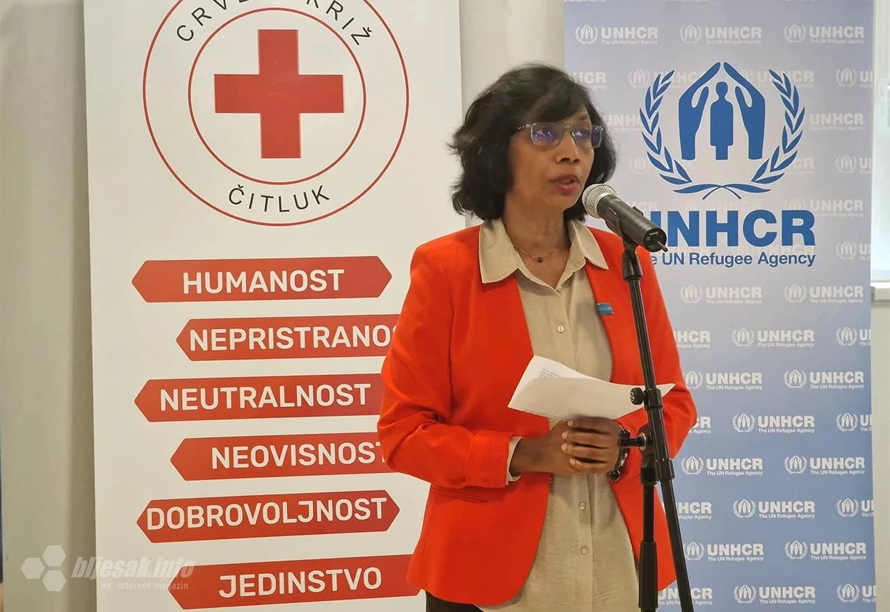 Ukrajinskim izbjeglicama u Međugorju uručeni laptopi i školska oprema