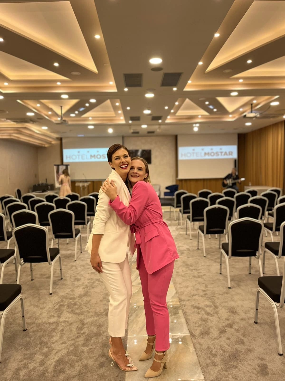 Promocija knjige ''Ti si ta'' Ane Dornik