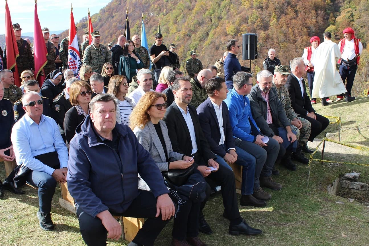 Devetnaesti molitveni pohod pripadnika OS BiH i djelatnika MO BiH na Bobovac