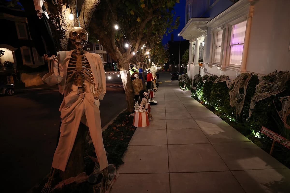 Pripreme za Noć vještica u punom jeku