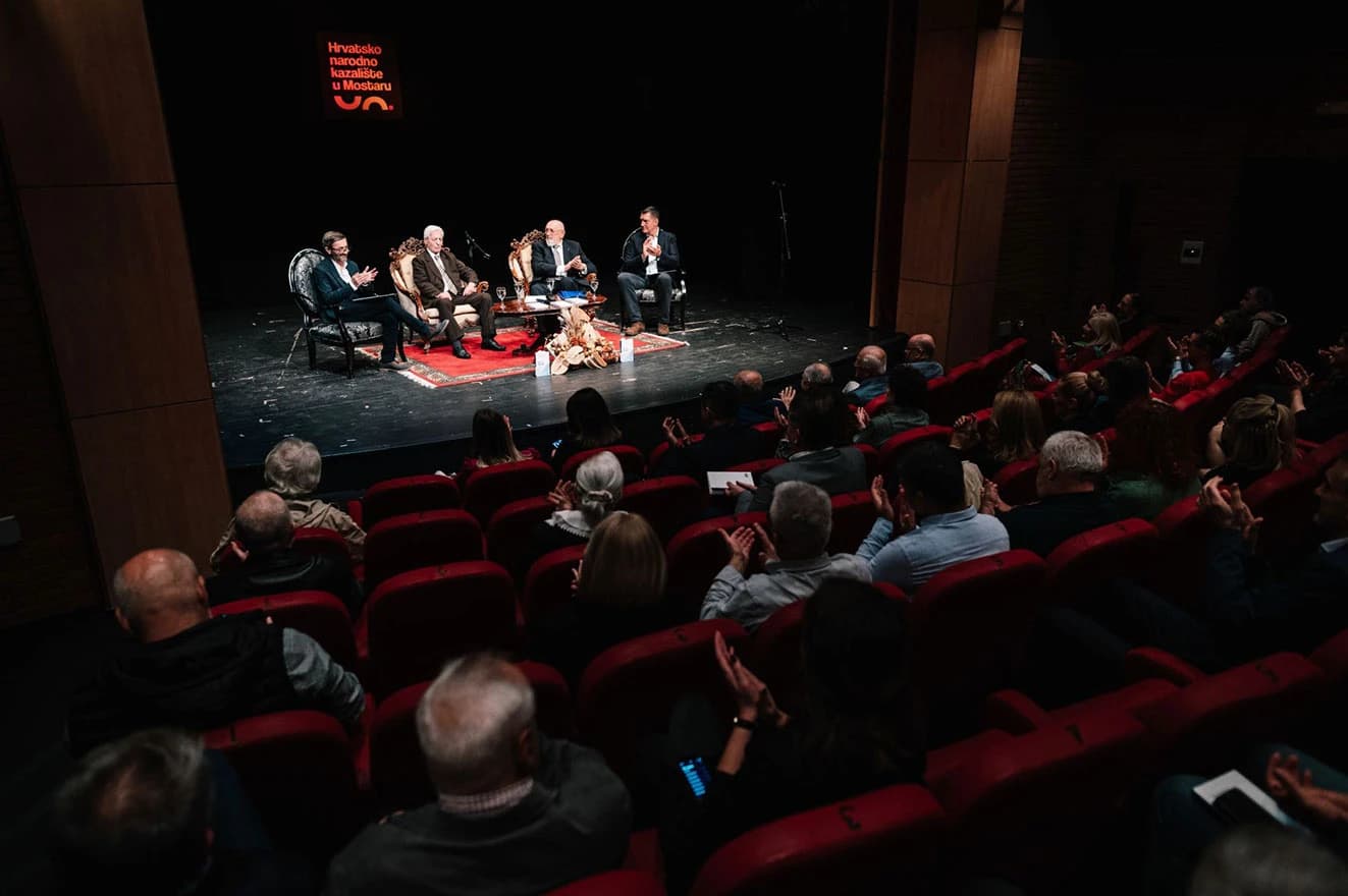 Održana književna večer posvećena Veselku Koromanu