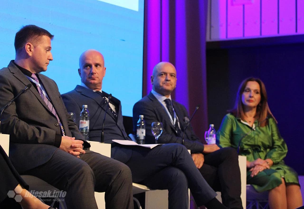 Znanstveni skup u Neumu