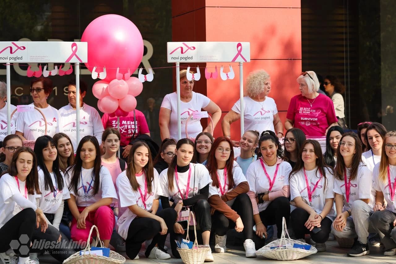 Dan roza vrpce u Mostaru