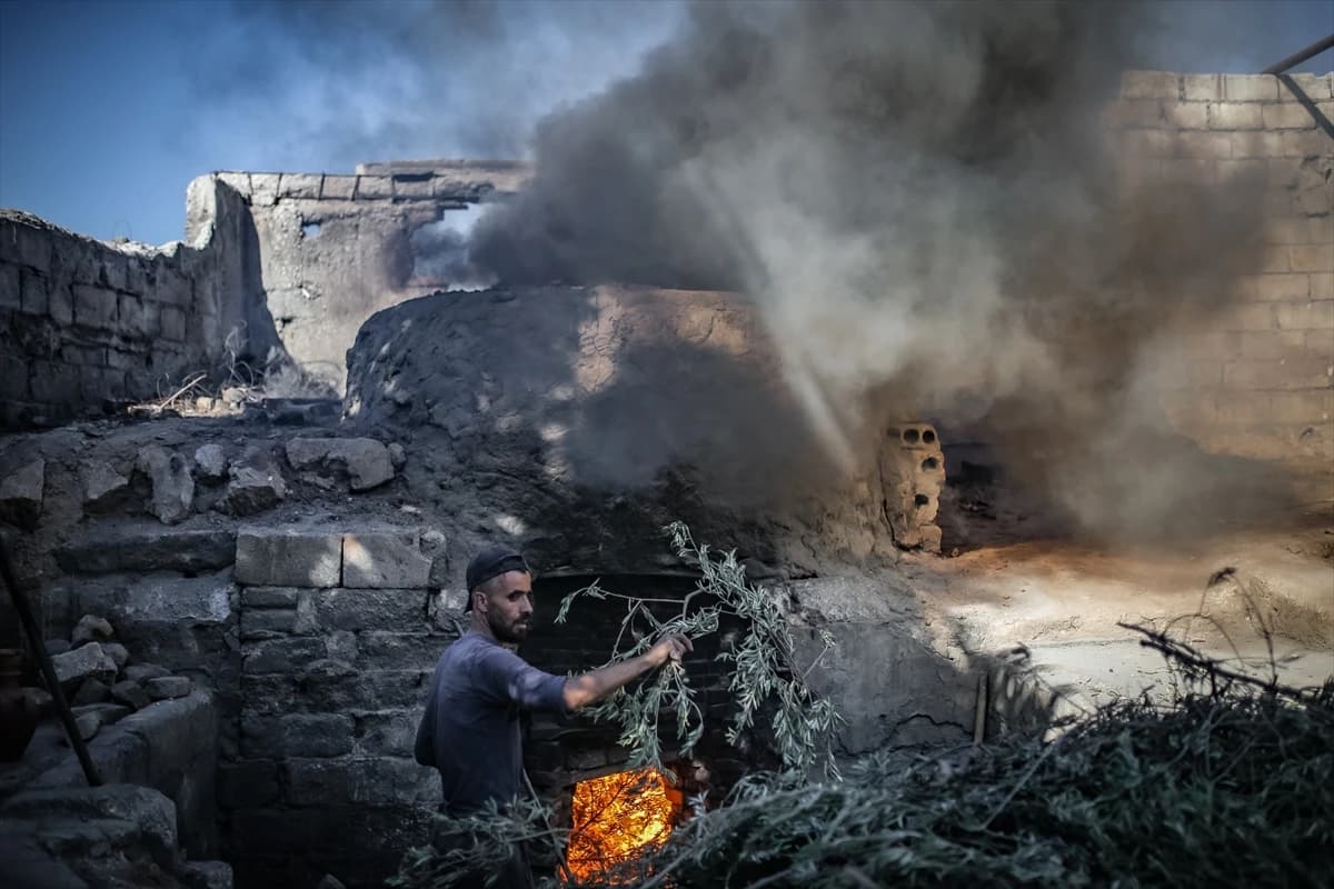 Majstori nastavljaju stoljetnu tradiciju grnčarstva u Idlibu