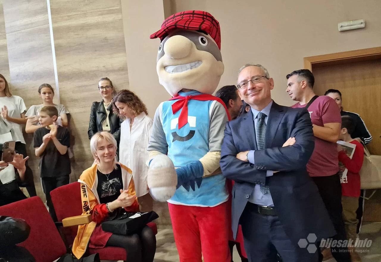 Veleposlanik Marco Di Ruzza