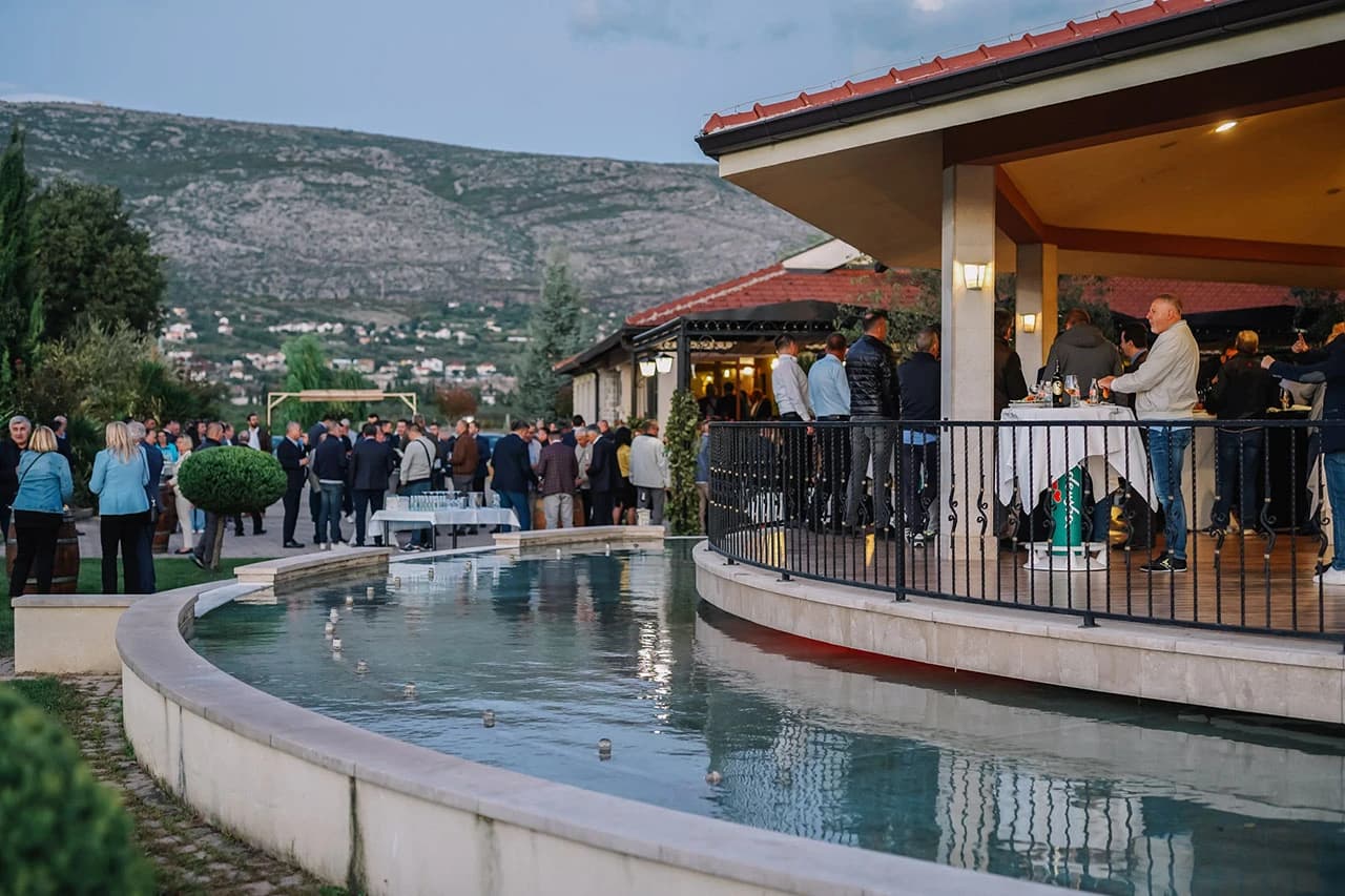 U kompleksu restorana Romanca održana Berba 2022.