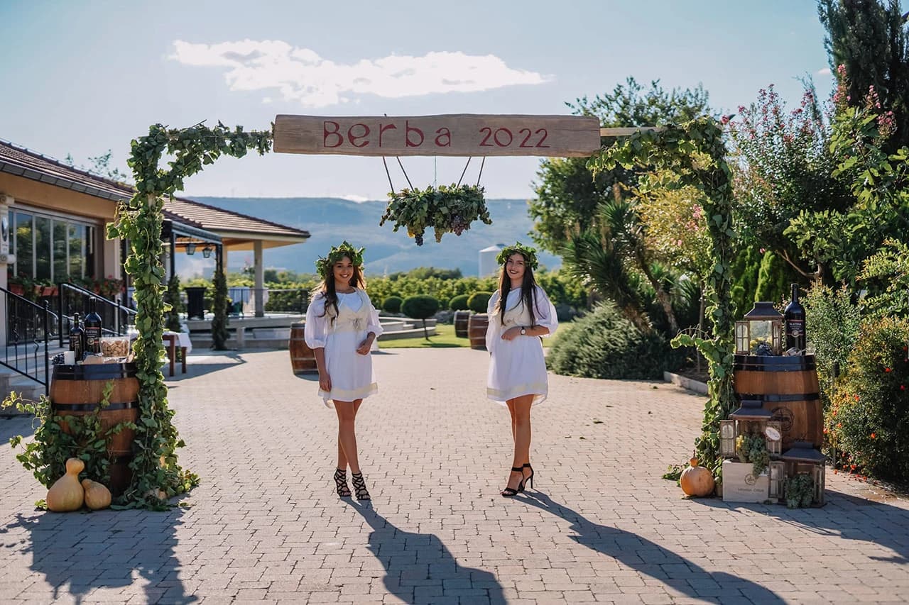 U kompleksu restorana Romanca održana Berba 2022.