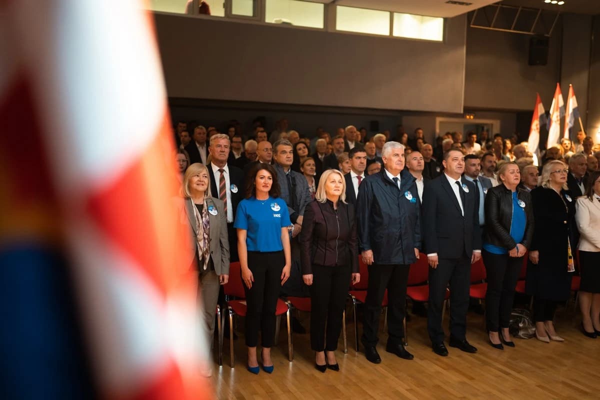 Krišto na predizbornom skupu u Sarajevu: Bosnu i Hercegovinu ćemo učiniti ljepšom i ugodnijom za svakog čovjeka koji u njoj živi 