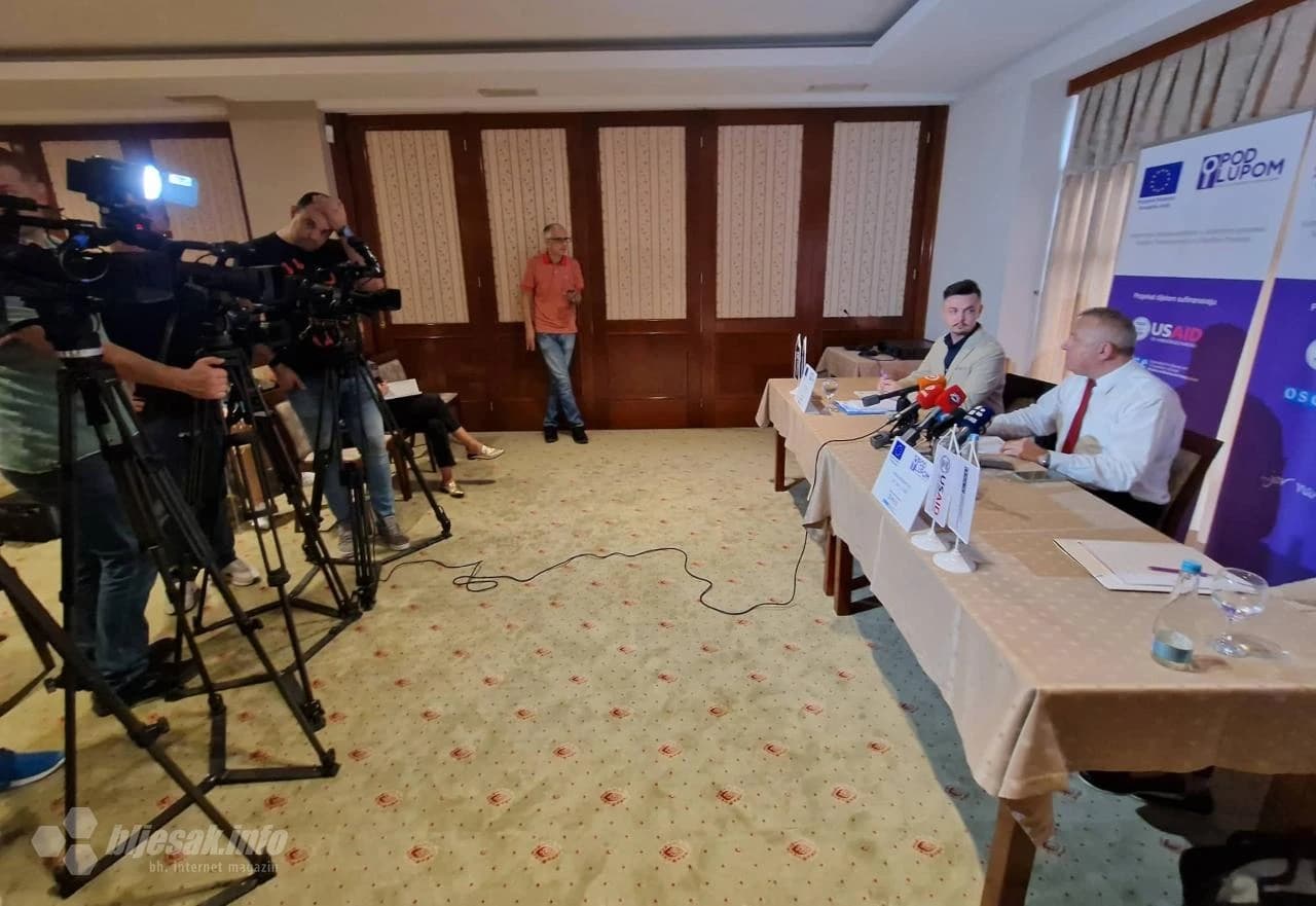 Konferencija za medije Koalcije Pod lupom