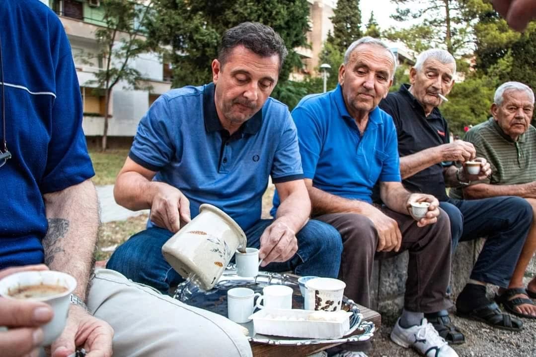 Časica razgovora na zidiću