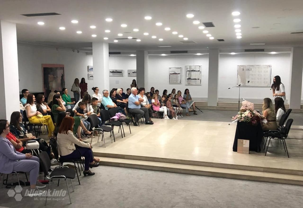 Promocija vježbenice "Mali školarci"