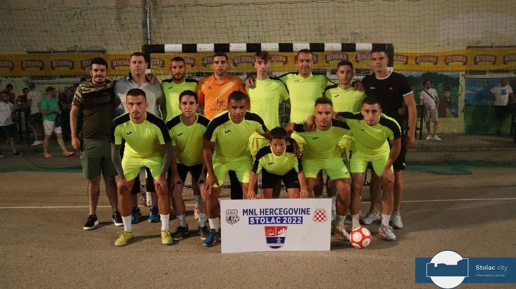 Momčad Lijeva obala 