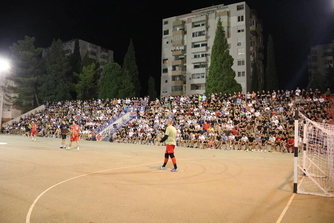 Centar 2 pobjednik Lige mjesnih zajednica grada Mostara