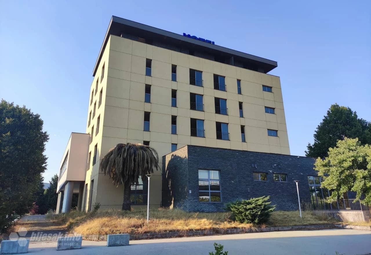 Ukradena stakla s hotela Mogorjelo