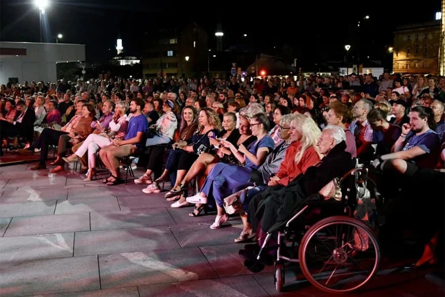 Mostarski simfonijski orkestar u Sarajevu održao sjajan koncert posvećen Indexima