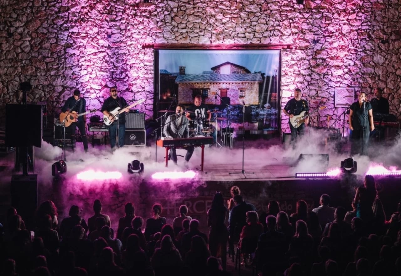 Grašo raspjevao i rasplesao Hercegovce