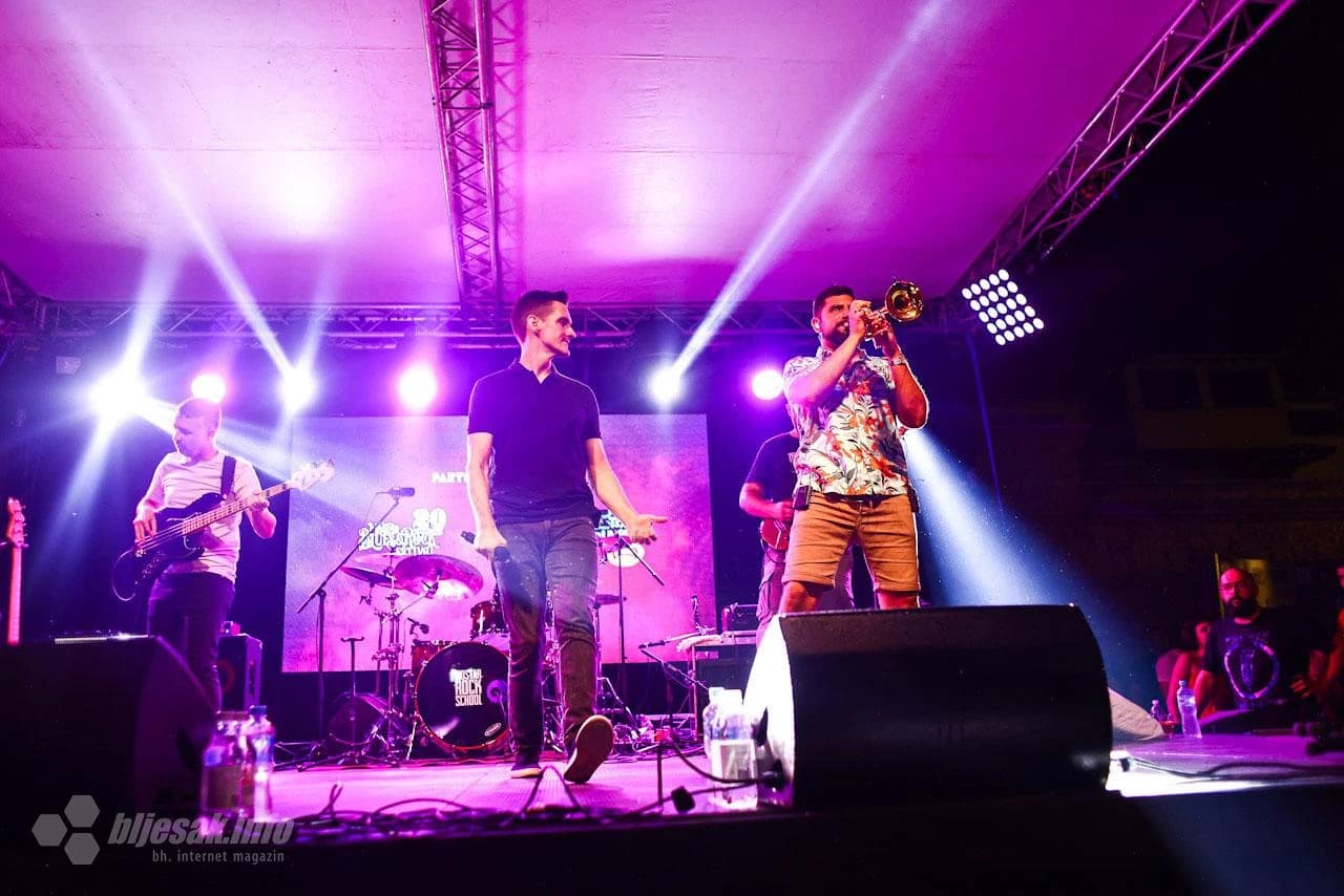 S.A.R.S. ovacijama dočekan u Starom gradu