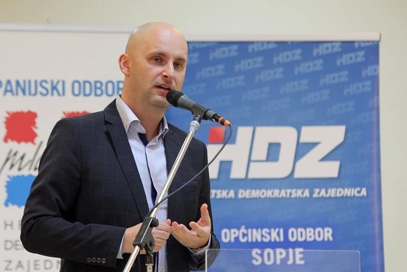 Tomislav Tolušić