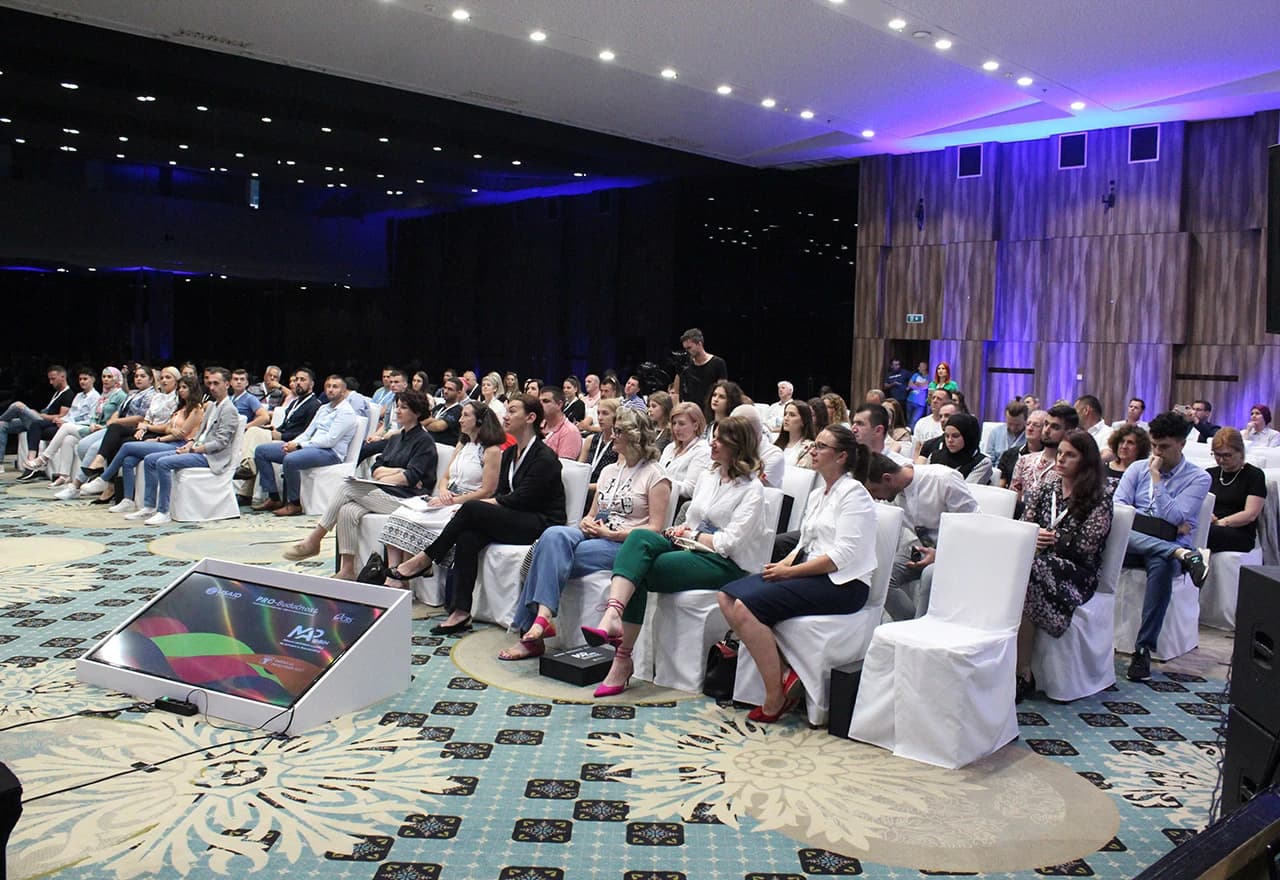 Mirovni aktivizam u praksi