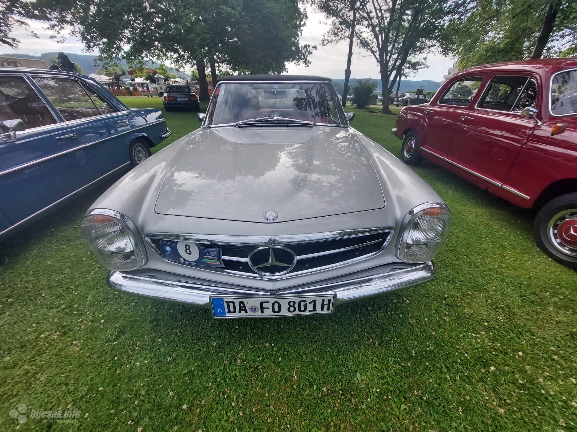 Posjetili smo jedan od najvećih skupova Mercedes-Benz oldtimera u Njemačkoj