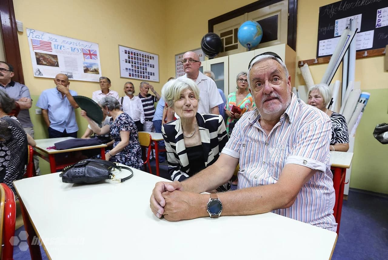 50 godina mature zlatne generacije čuvene mostarske Gimnazije "Aleksa Šantić"