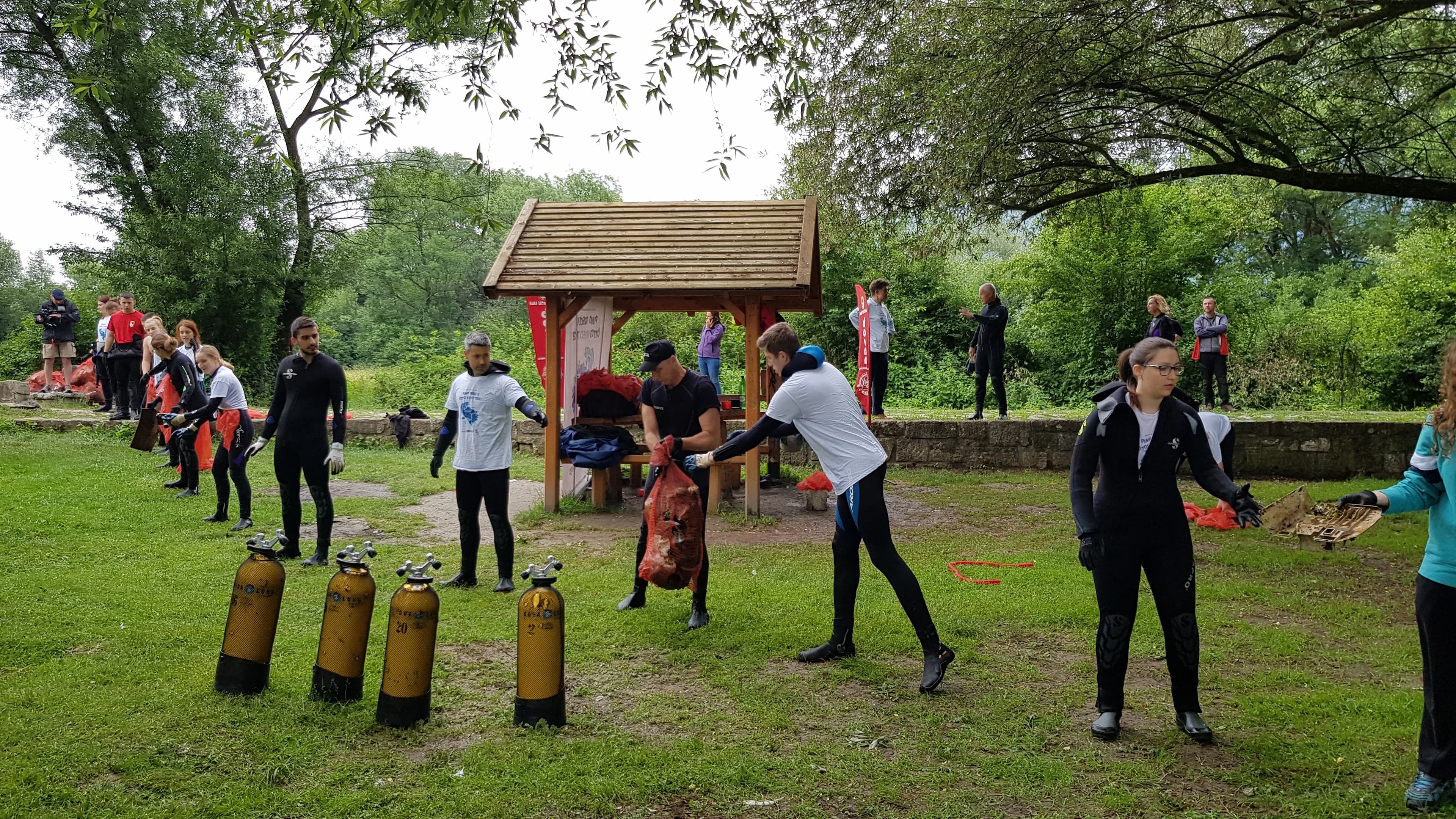 Čišćenjem rijeke Bosne završen projekt “Zajedno za čiste vode BiH”