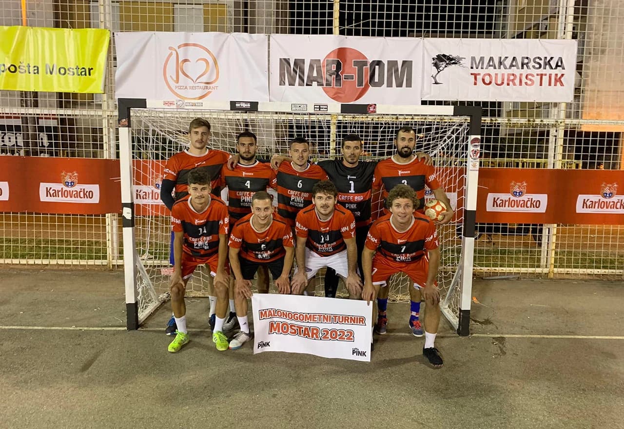 Uzbudljiva večer na malonogometnom turniru Mostar 2022. 