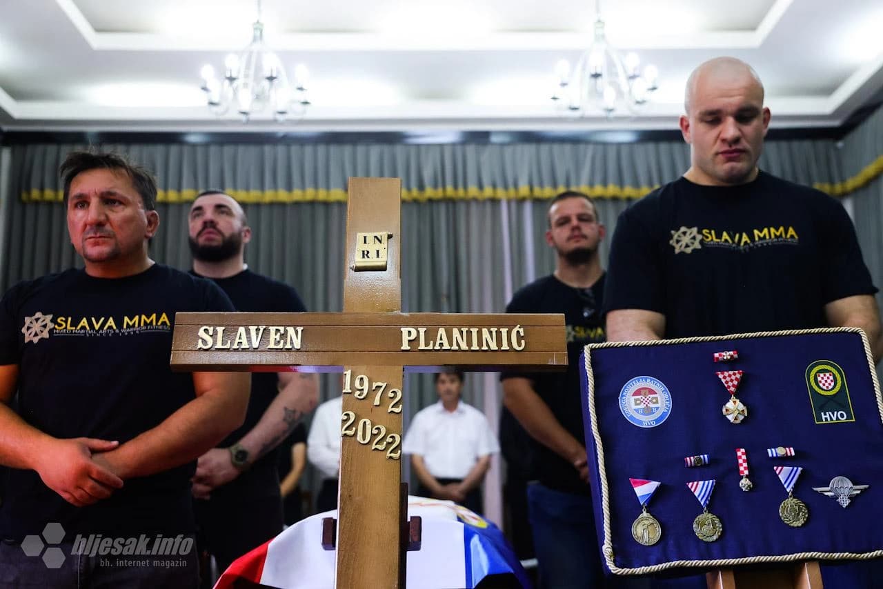 Posljednje zbogom Slavenu Planiniću