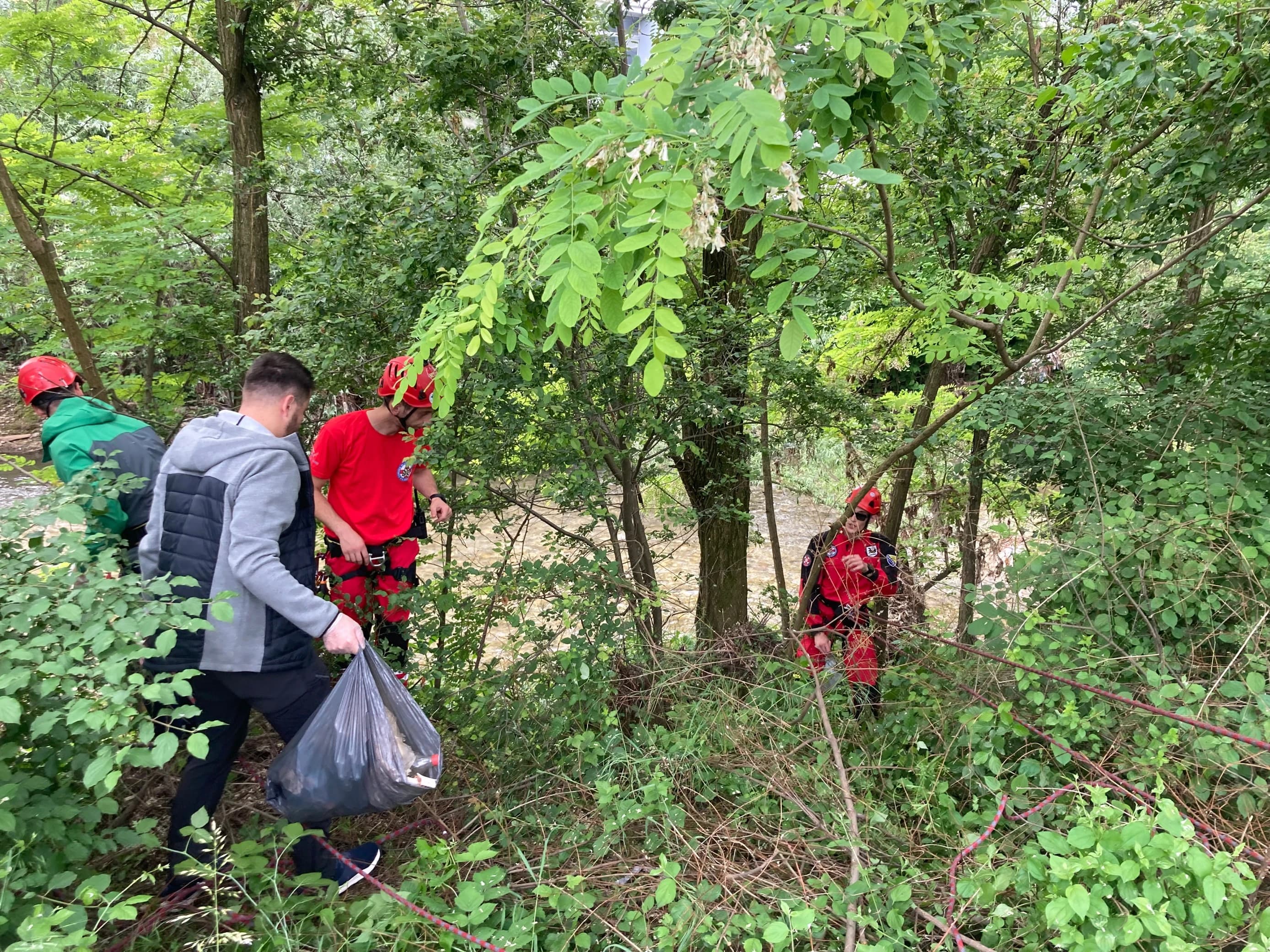 Porsche BH: Planinarenjem do boljeg zdravlja i jakog kolektiva