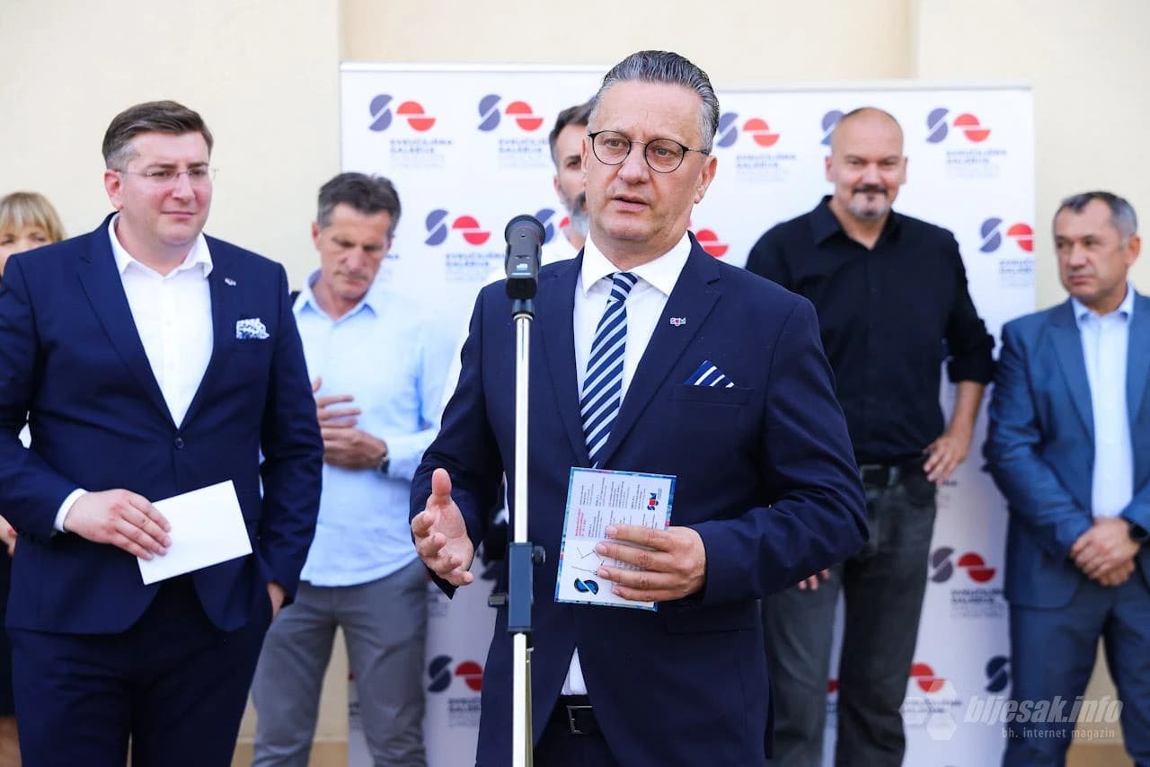 Otvoren 9. Sveučilišni likovni simpozij u Mostaru