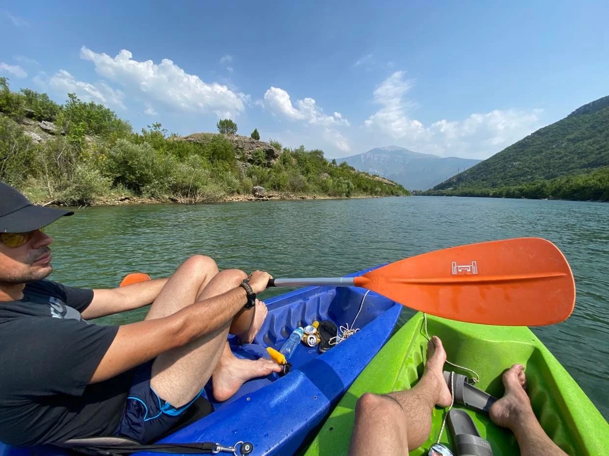 Vožnja kajacima na Mostarskom jezeru