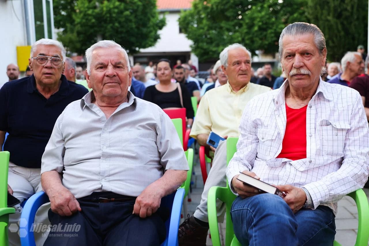 Predstavljena knjiga Velež: Priča o 100 godina mostarskih Rođenih