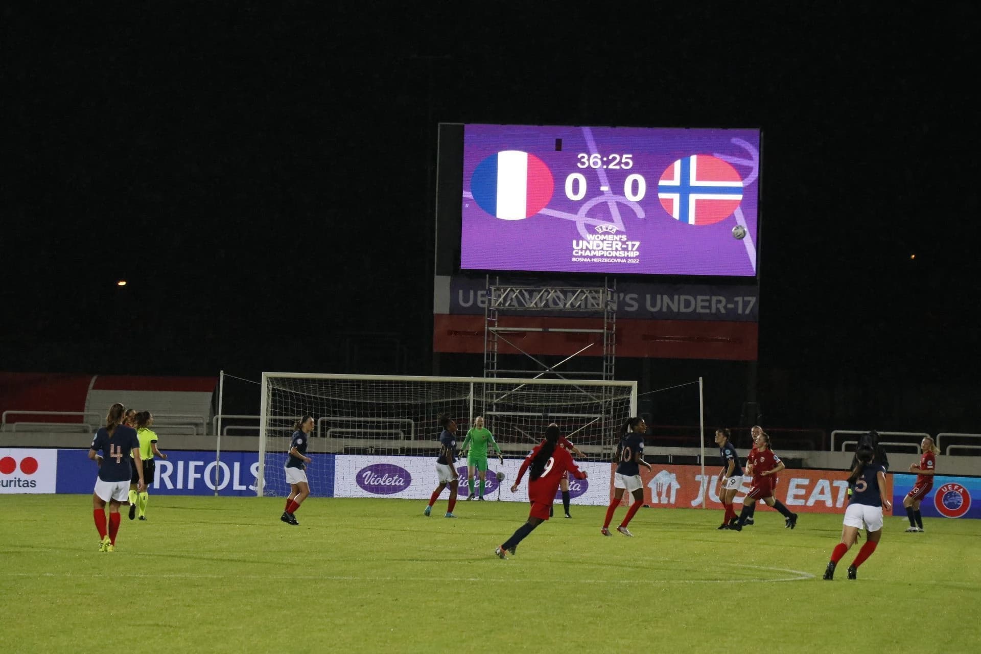 Francuskinje slavile nad Norveškom pod Bijelim Brijegom