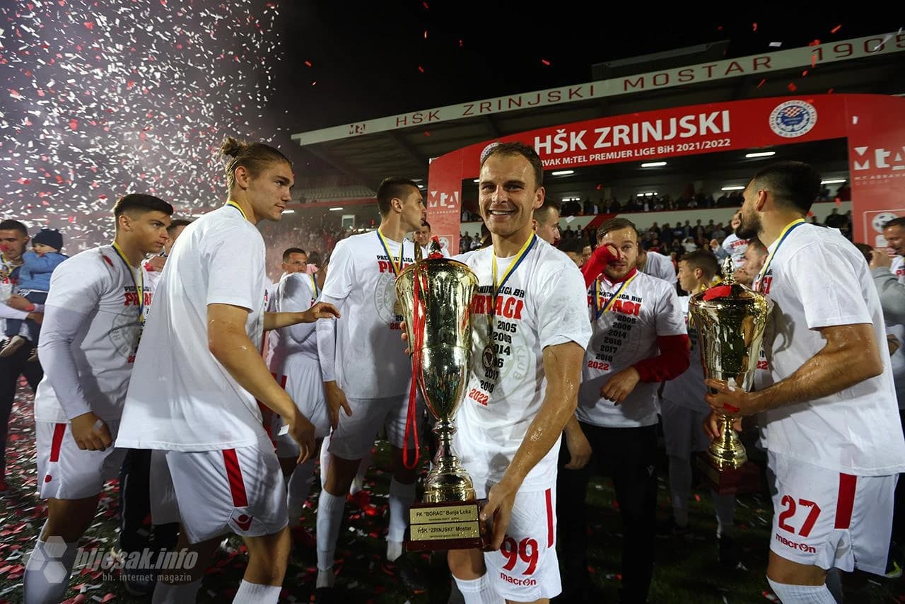 Bilbija i Plemići sedmi put podigli pobjednički pehar