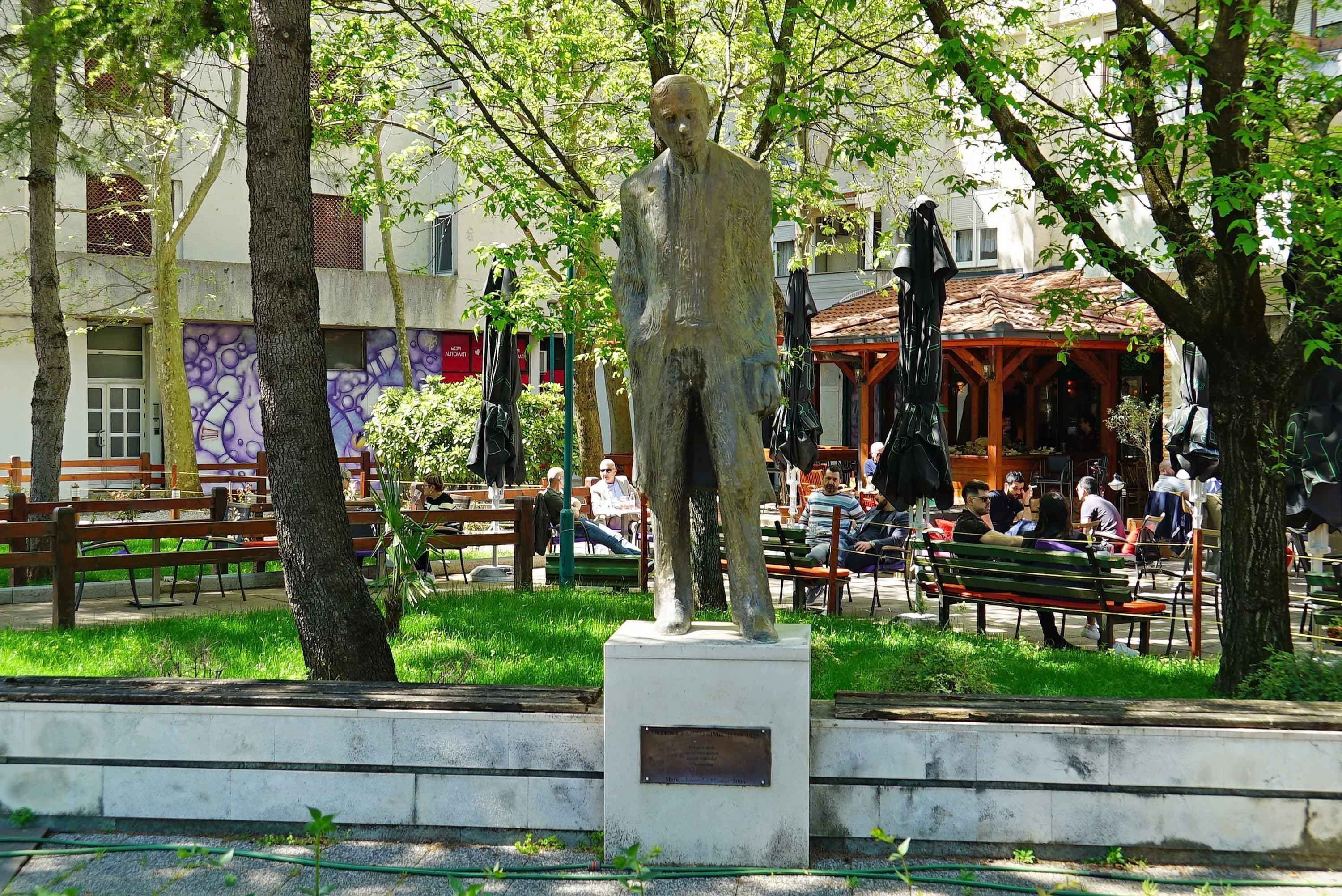 Sjećanje na Šimića je vrlo važno i njegova djela su vječna