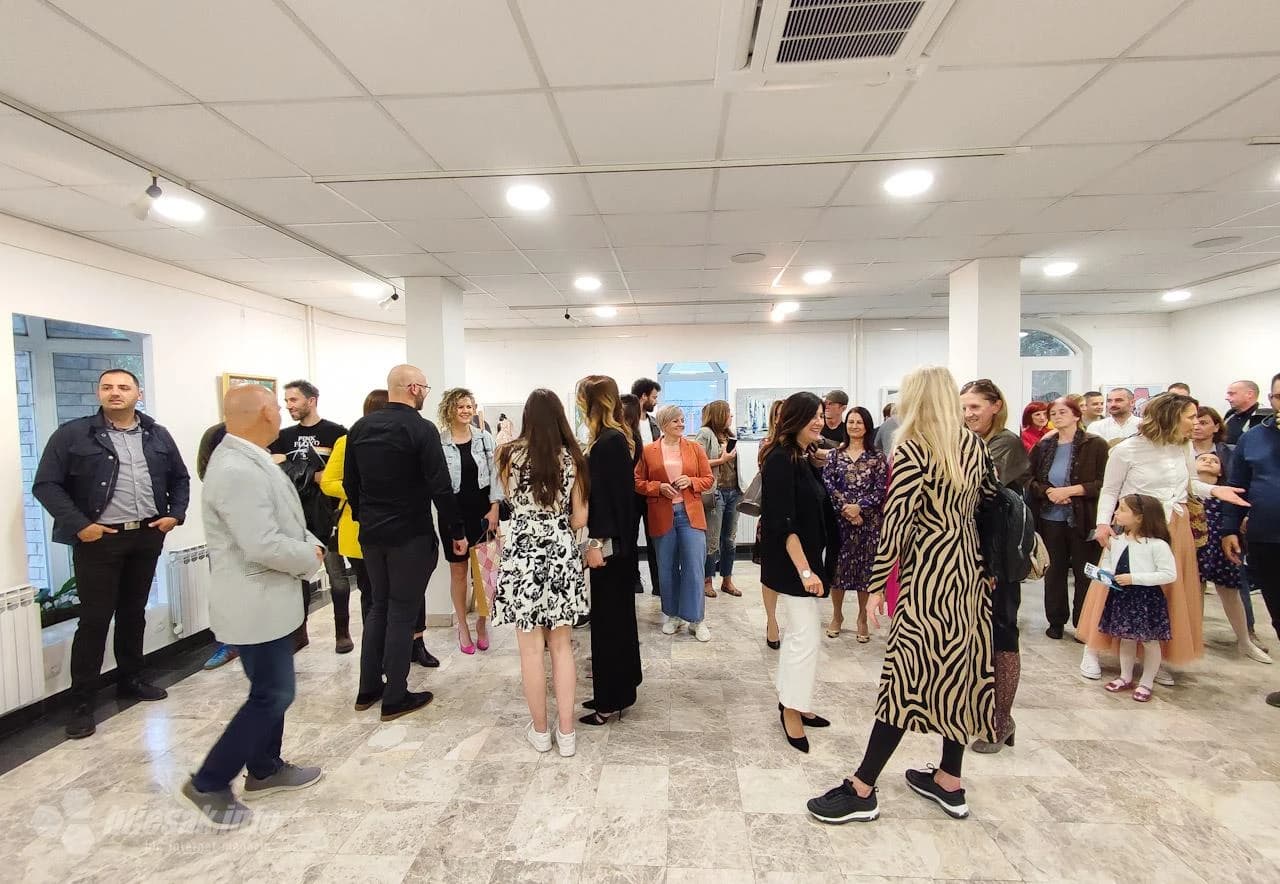 Vedrana Božić poklonila Mostaru samostalnu izložbu