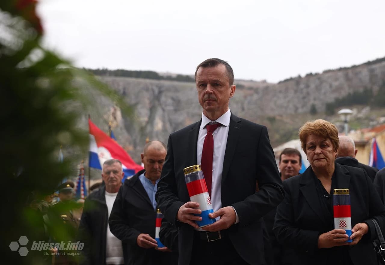 Milanović i Čović u Livnu povodom 30. obljetnice obrane Livna i livanjskog kraja