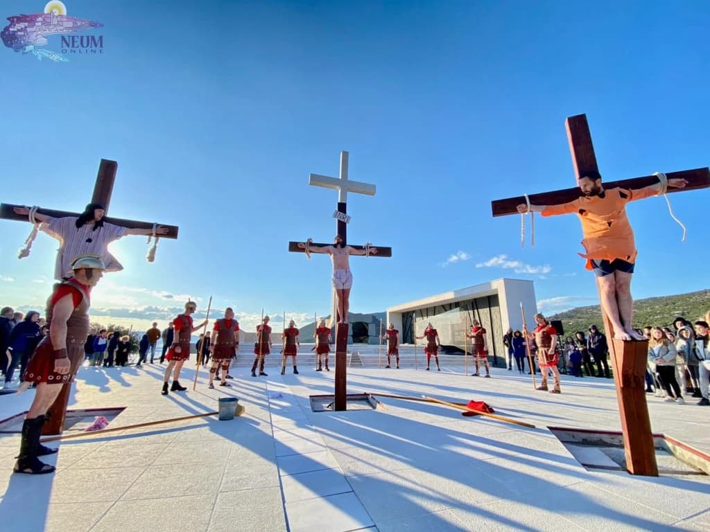 Održano tradicionalno uprizorenje Pasije u Neumu
