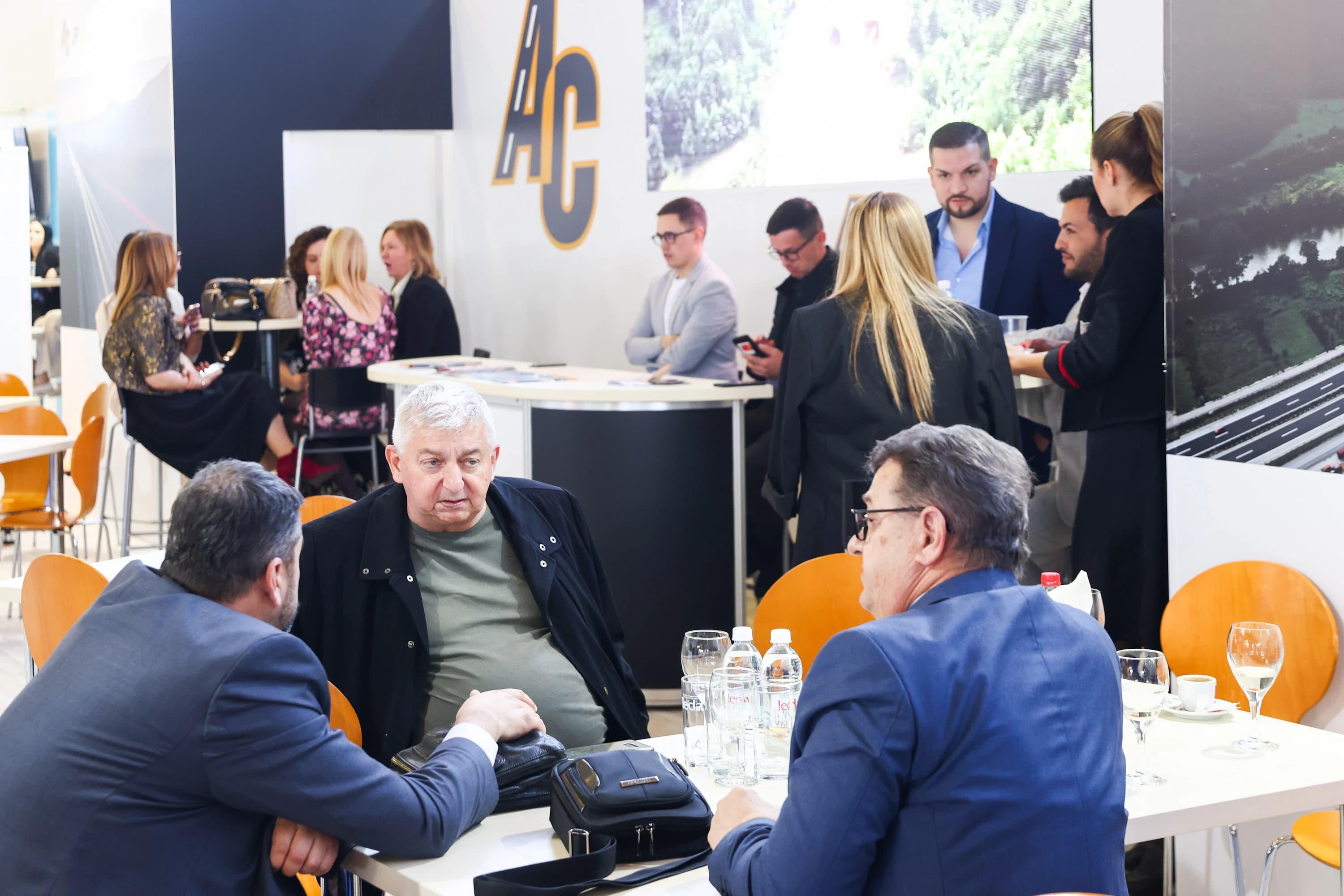 JP Autoceste FBiH sa partnerskim tvrtkama na Sajmu gospodarstva Mostar 2022