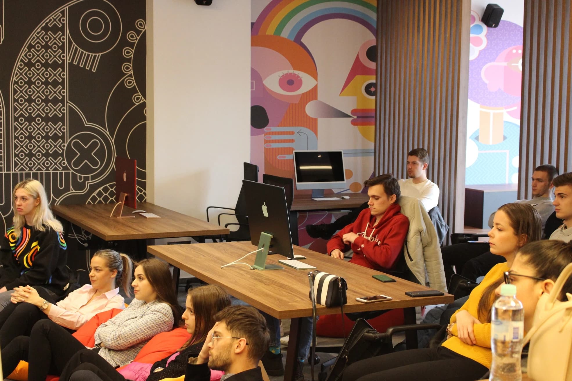 Tim agencije Communis održao predavanje studentima Univerziteta SSST