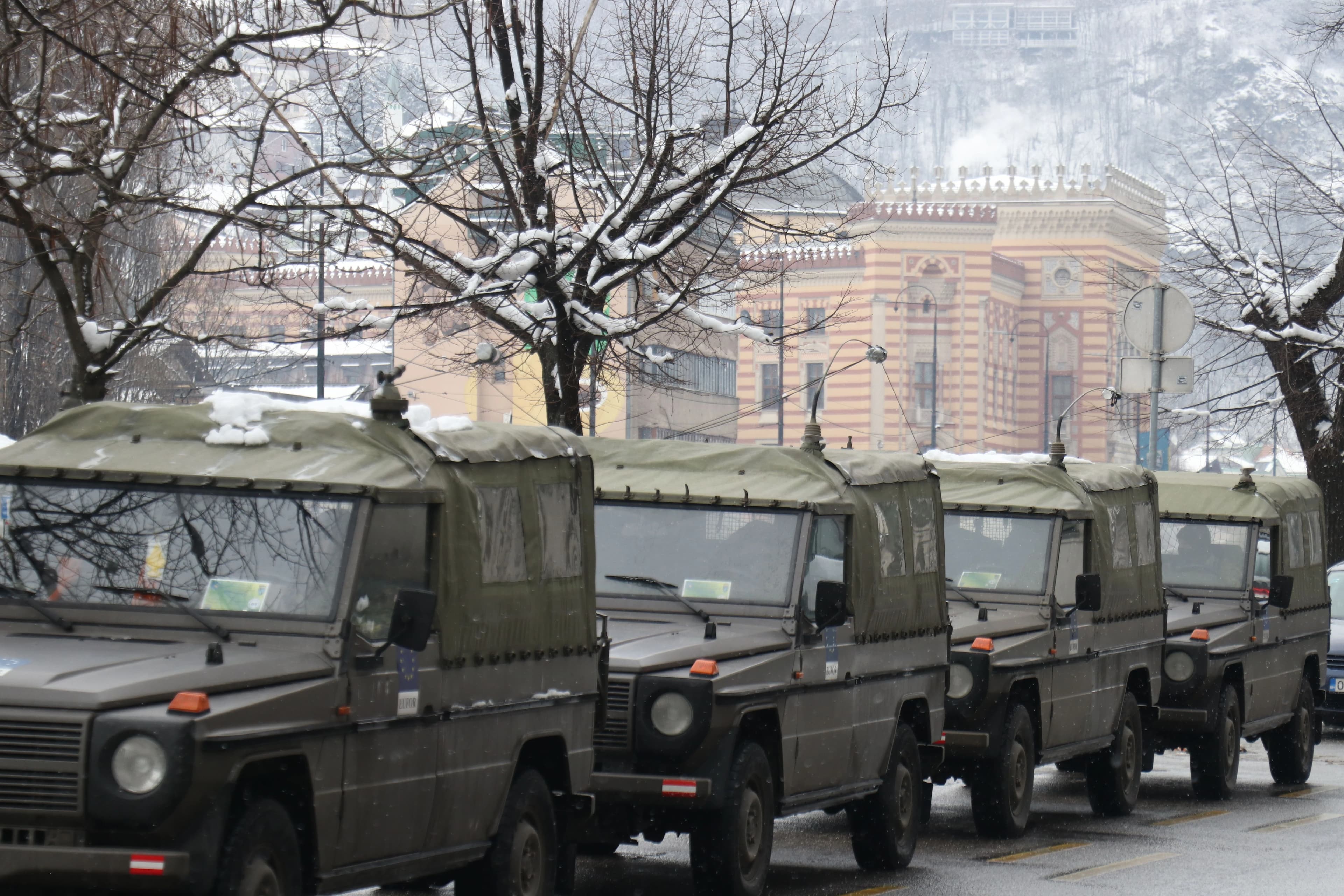 Vojnici EUFOR-a na ulicama Sarajeva